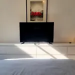 Apartment Les Arenes, 1 A 6 Personnes En Centre Nîmes